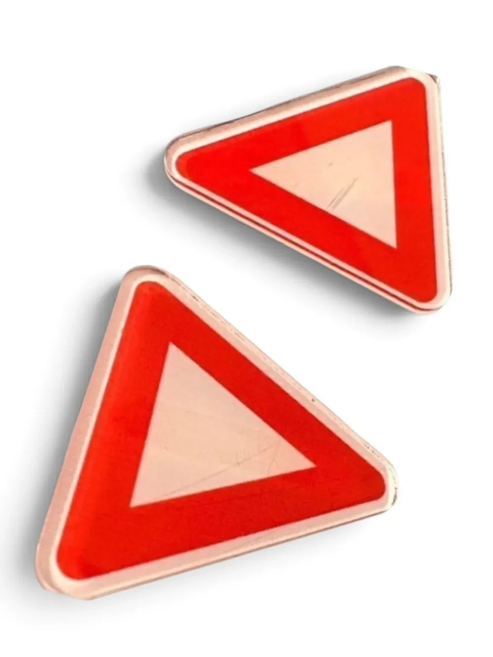 Hair Clip 2 Pcs NEW unique red rectangle